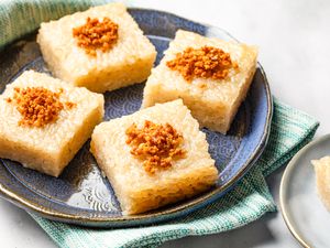 biko (Filipino sticky rice cake) slices on a plate
