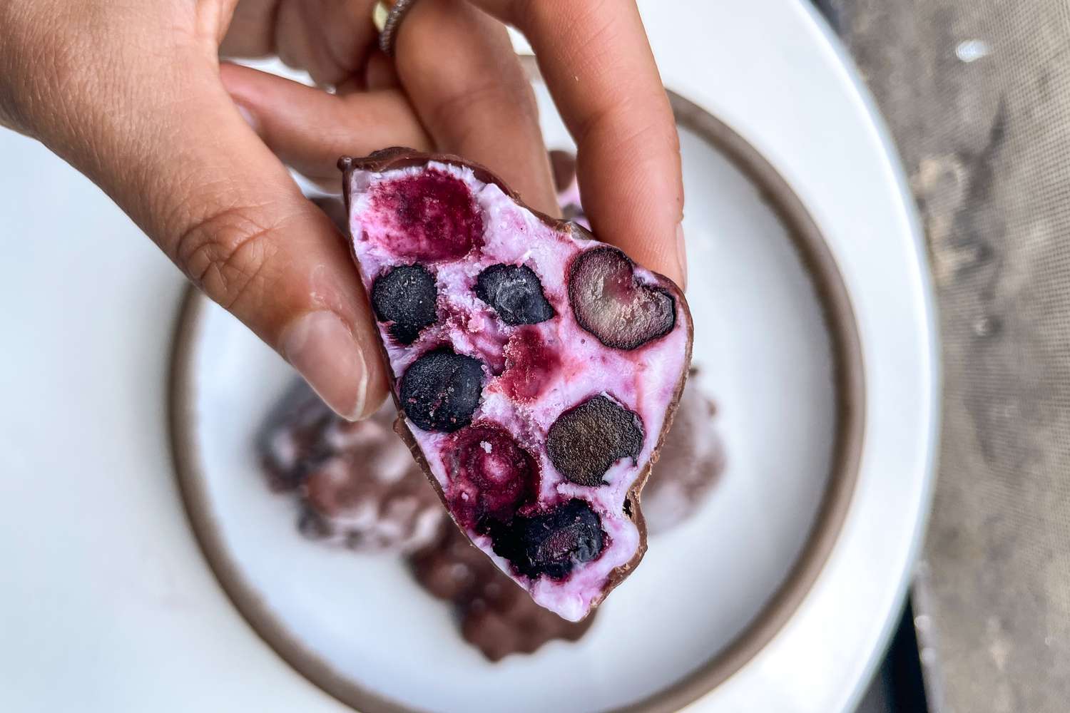 blueberry yogurt clusters