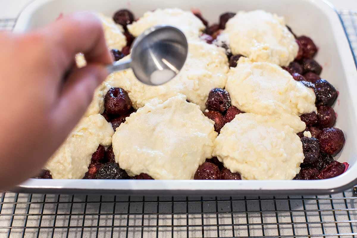 How to make cherry cobbler top the cobbler