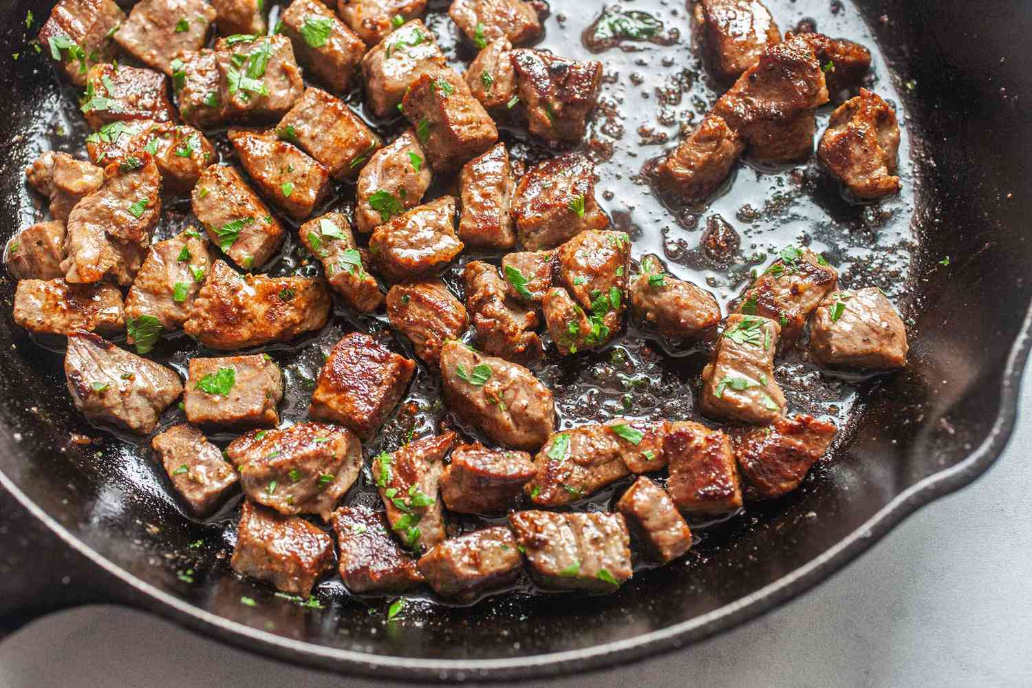 Garlic Butter Steak Bites