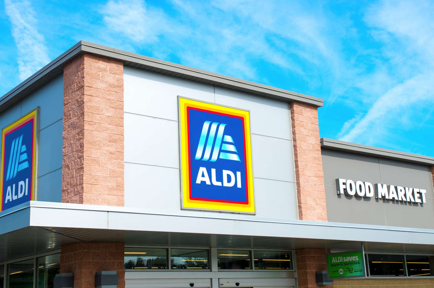 An ALDI storefront
