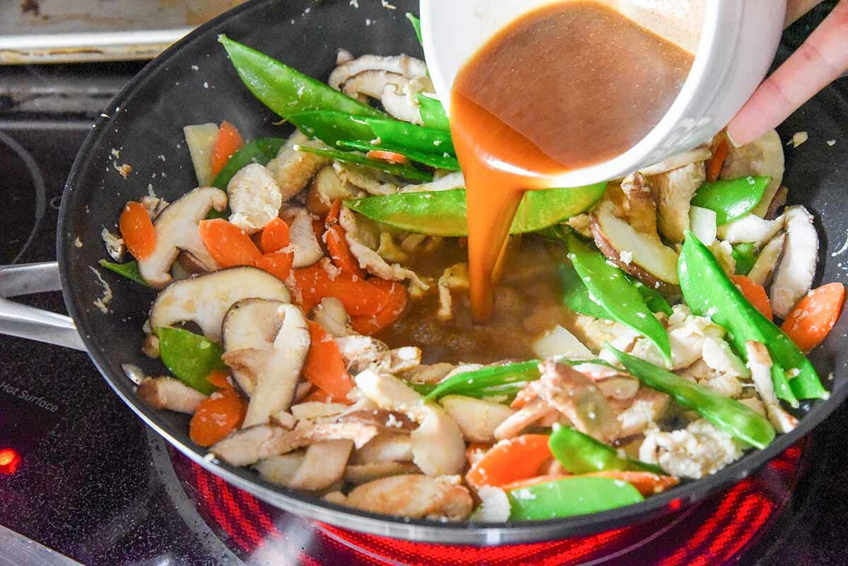 Easy Moo Goo Gai Pan Recipe add the sauce