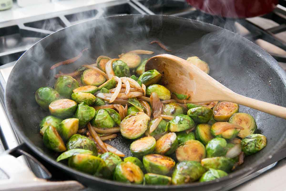 hoisin-glazed-brussels-sprouts-method-5