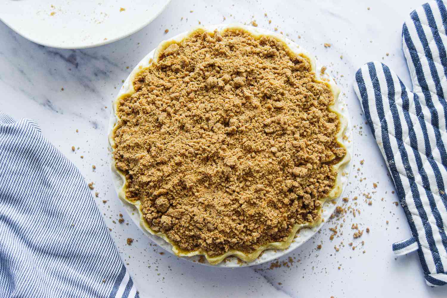 Add Brown Sugar Topping on Sour Cream Apple Pie