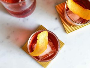 Negroni cocktails with campari and gin