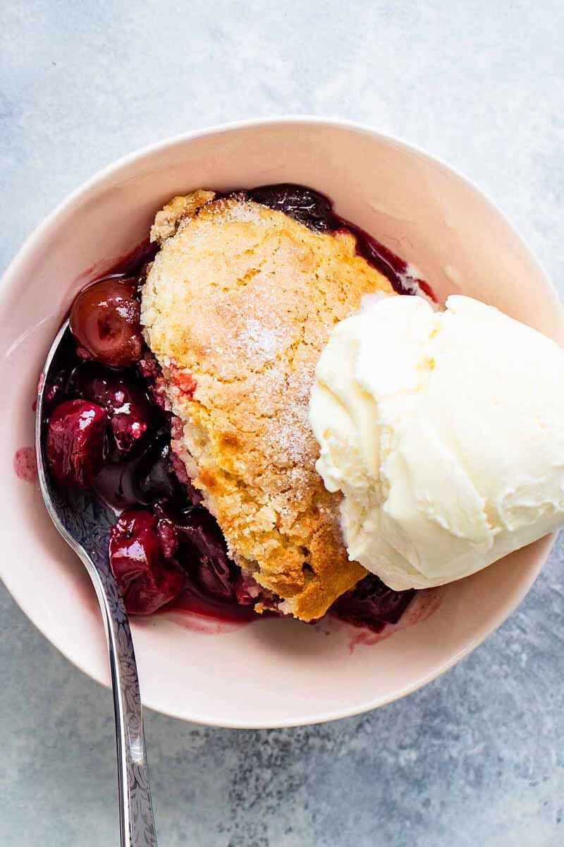 Easy Cherry Cobbler Recipe
