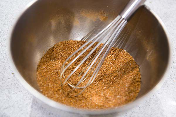 pulled pork tacos - making dry spice rub