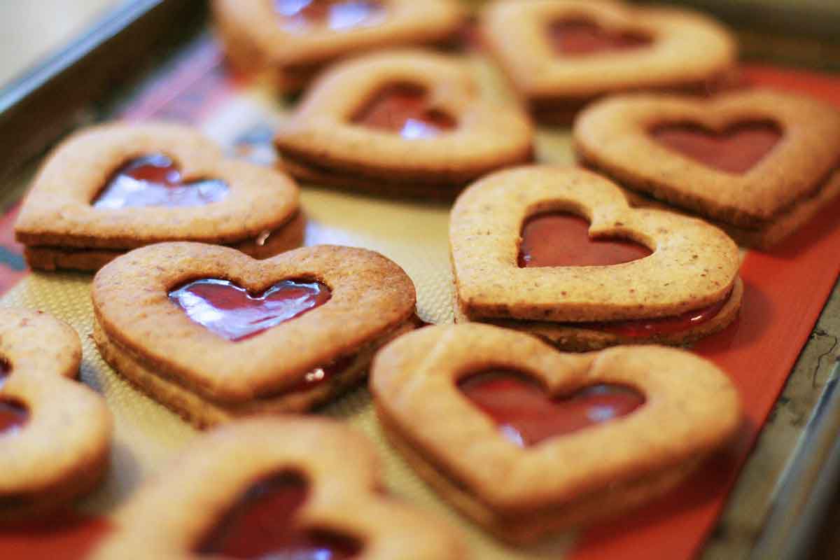 valentine-linzer-cookies-method-5