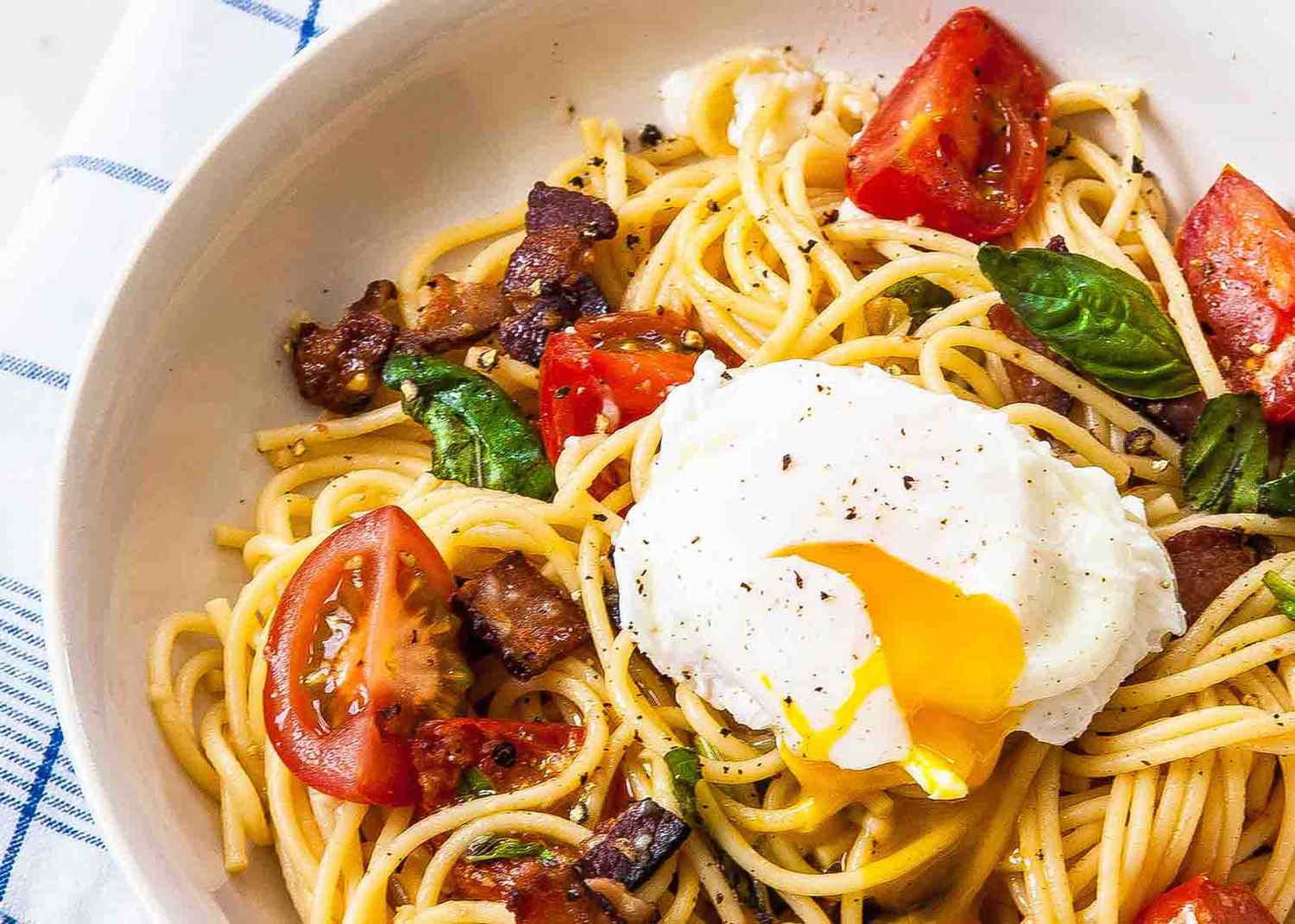 Spaghetti with Bacon and Egg