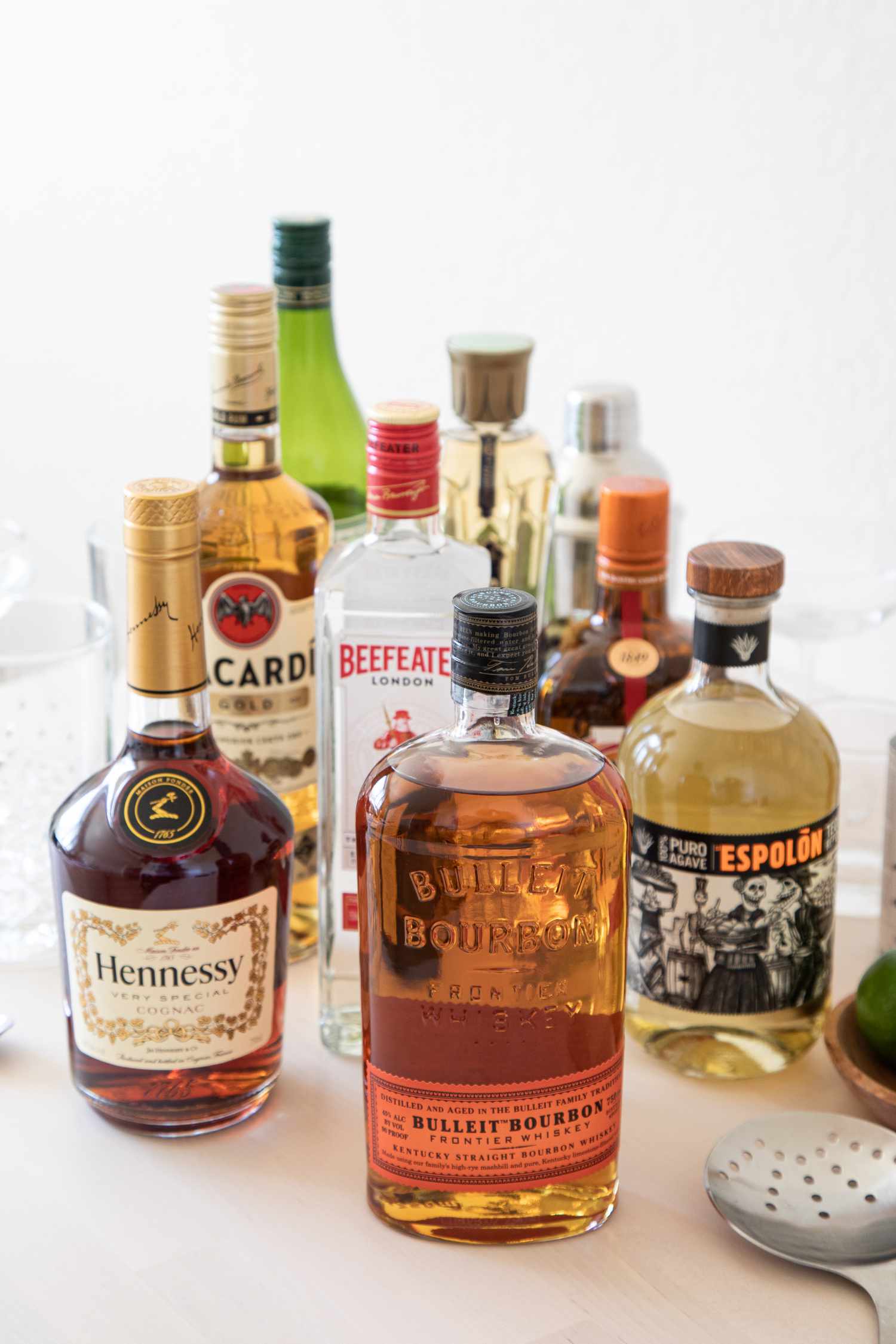 How to set up a home bar essential liquors wines and liqueurs