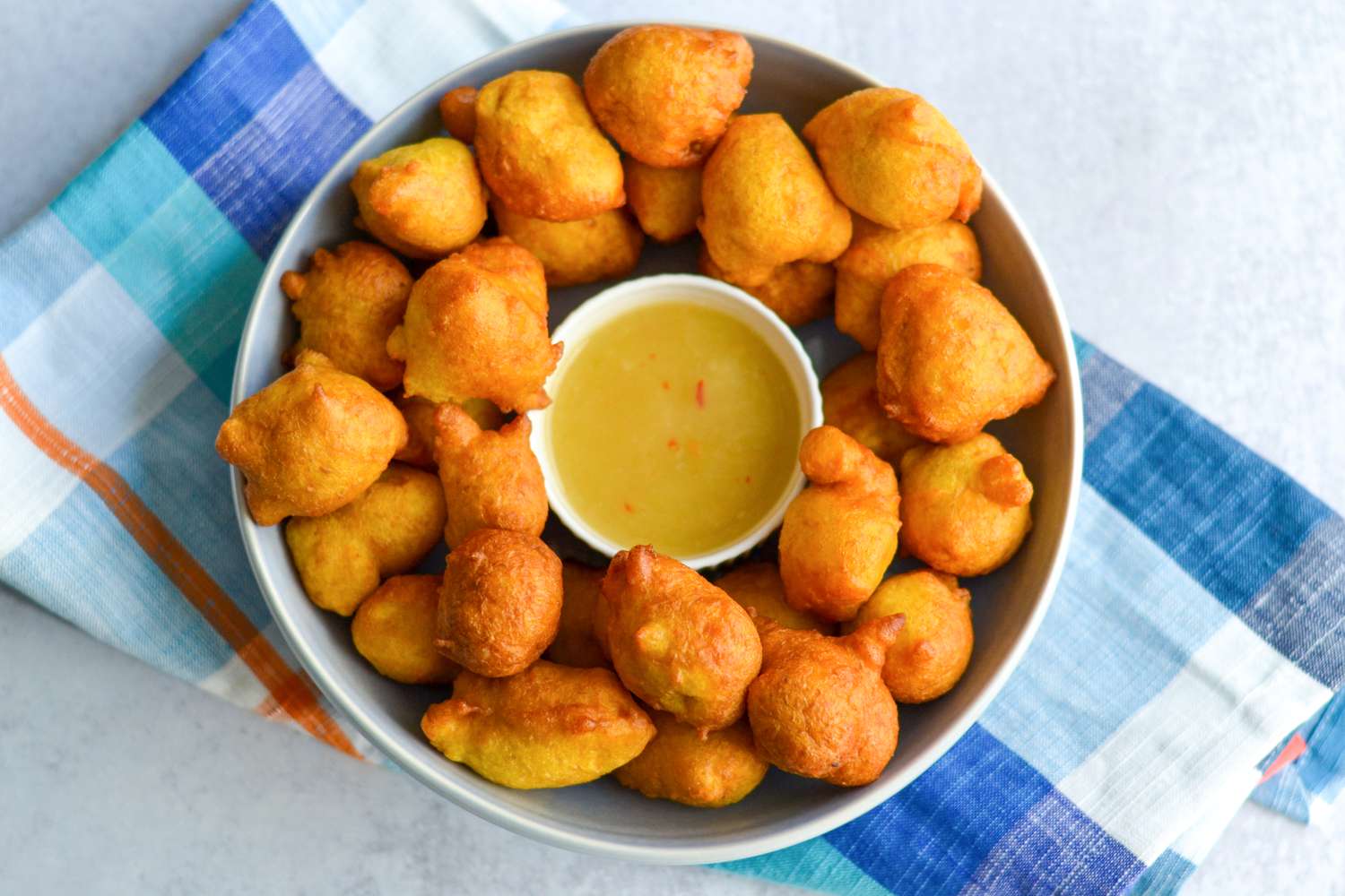 Plated Guyanese pholourie 