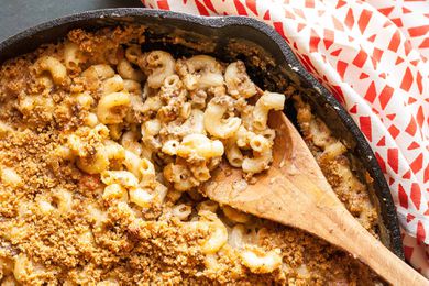 Beef Chili Mac and Cheese