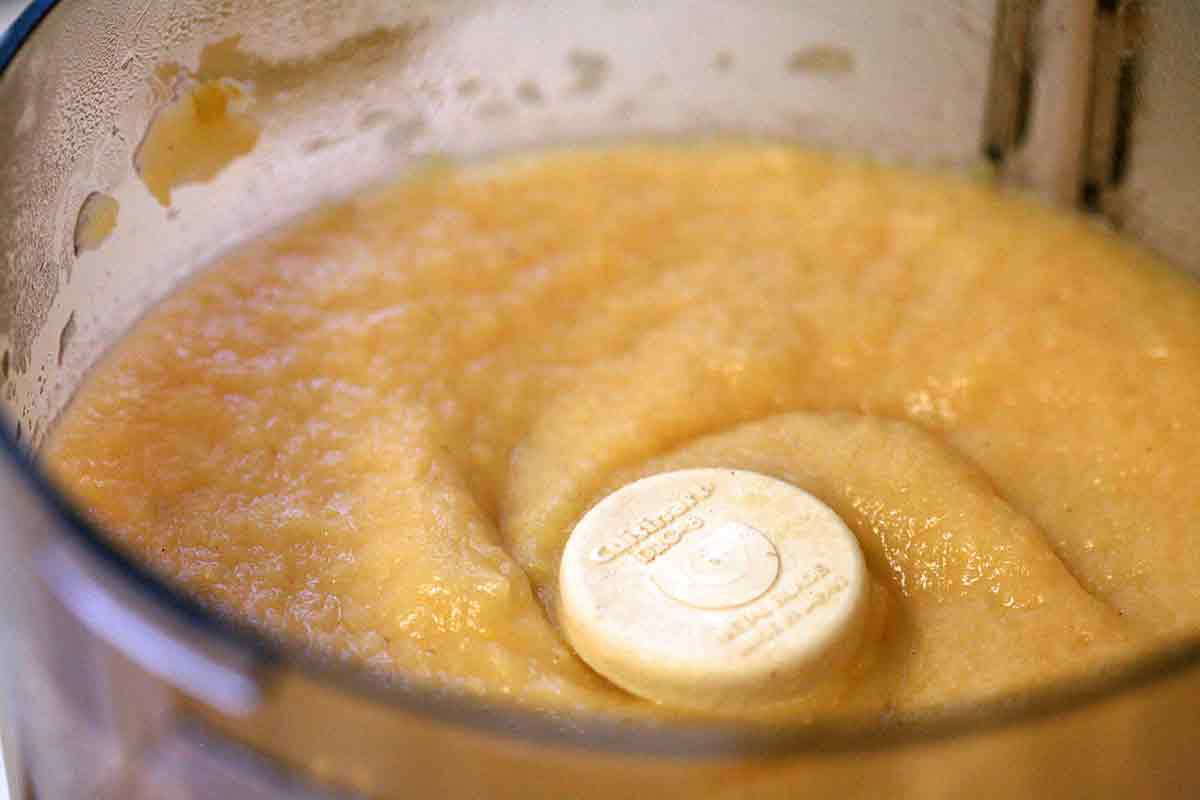 puree boiled quince for membrillo
