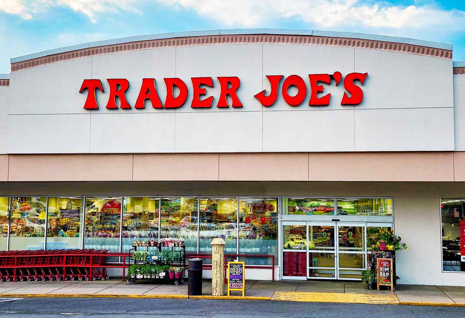 Image of a Trader Joe's store front and sign