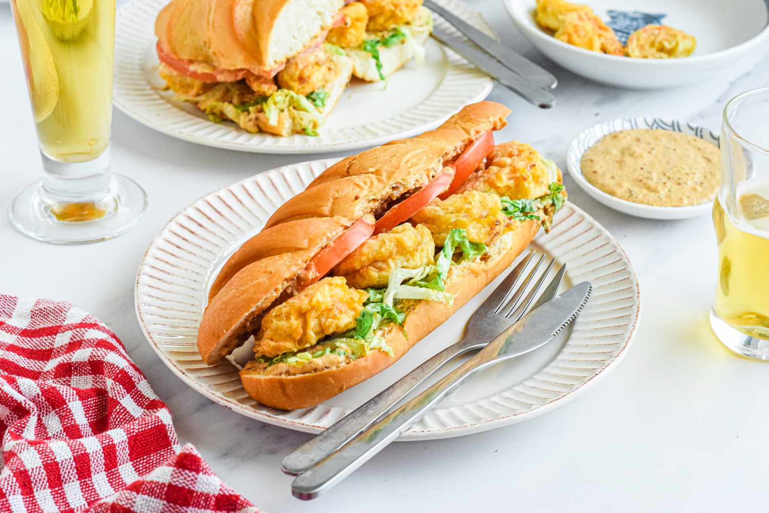 How to Make a Classic Shrimp Po Boy Sandwich