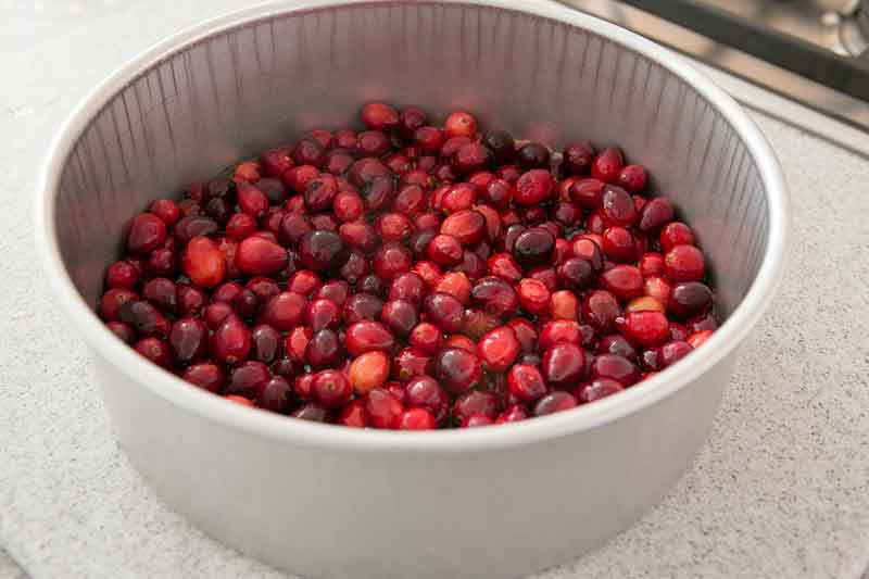 cranberry-upside-down-cake-method-4
