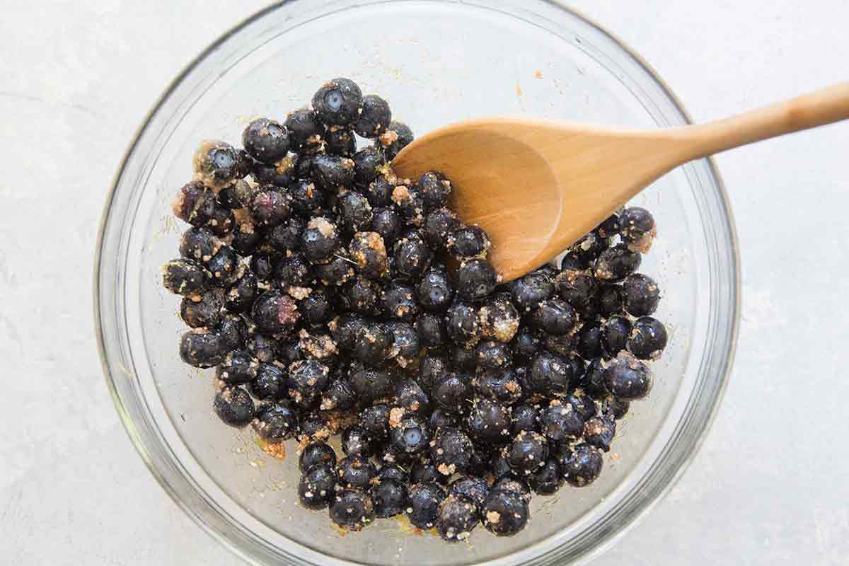 make blueberry filling for american flag pie