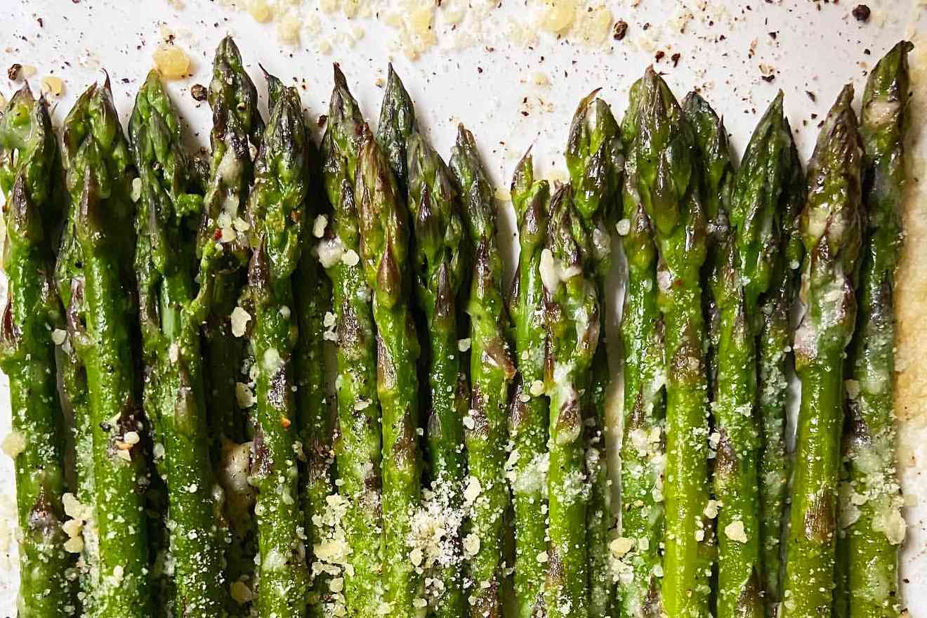 Asparagus Cacio e Pepe