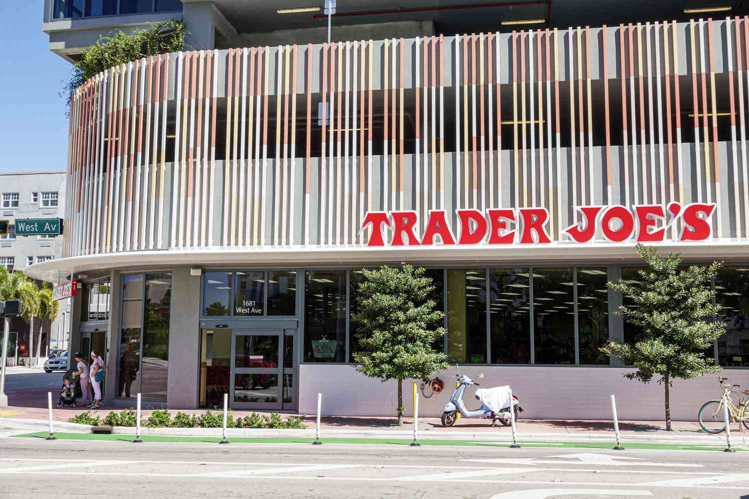 Trader Joe's storefront