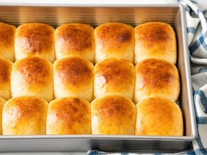 Sourdough Rolls in a Baking Pan