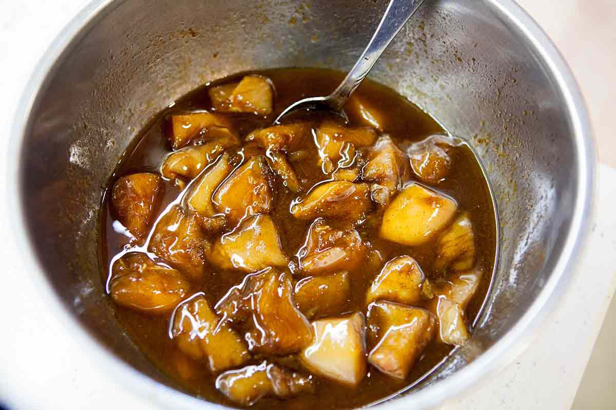 Cashew chicken Marinating chicken breast