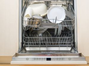 dishwasher 
