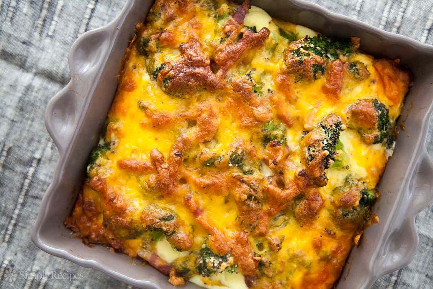 Broccoli Cheese Casserole - an easy broccoli casserole you'll love!