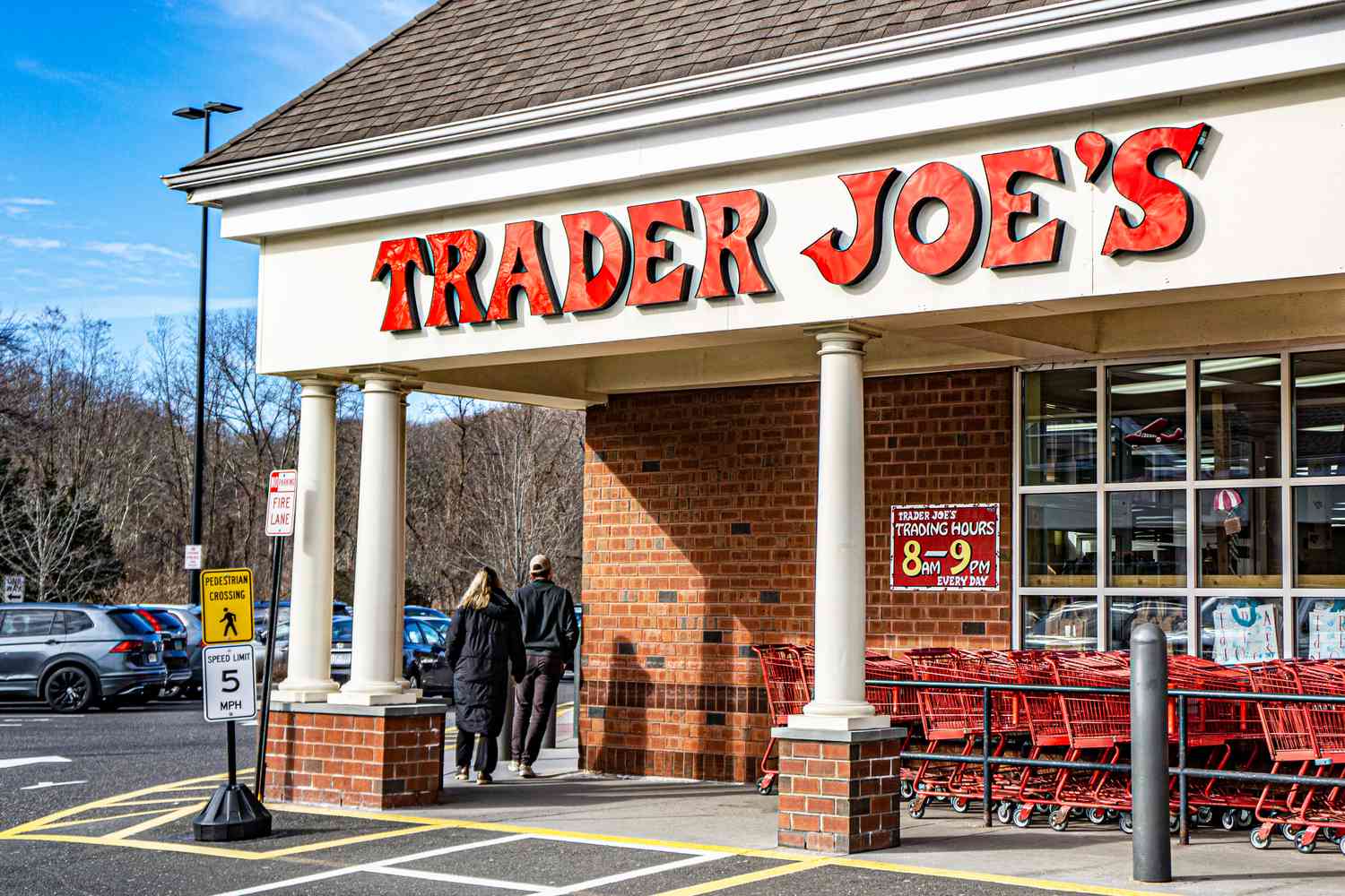 Photo of a Trader Joe's store front