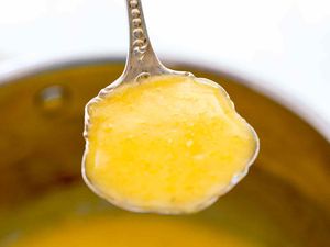 Orange Beurre Blanc Sauce