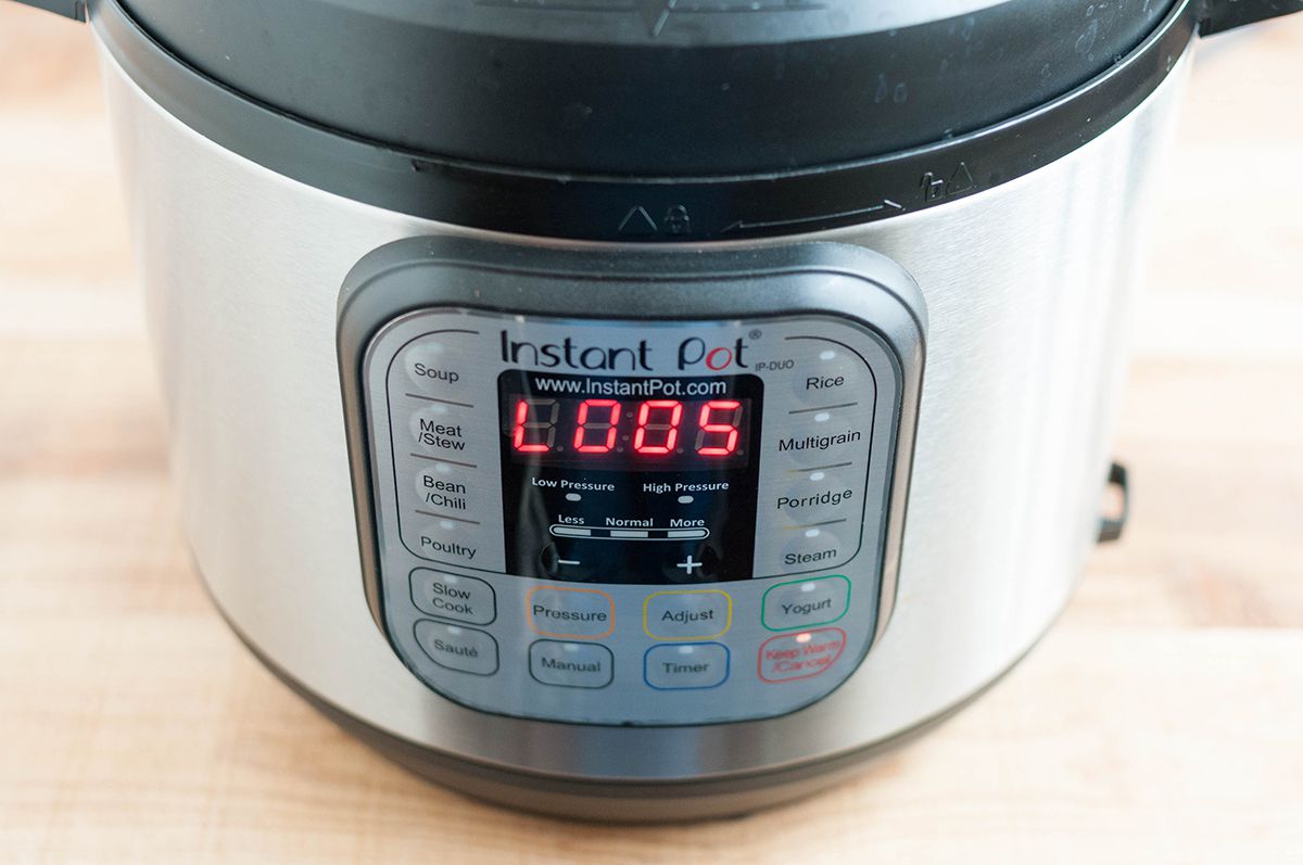 Instant Pot Hard Boiled Eggs - natural release for 5 minutse