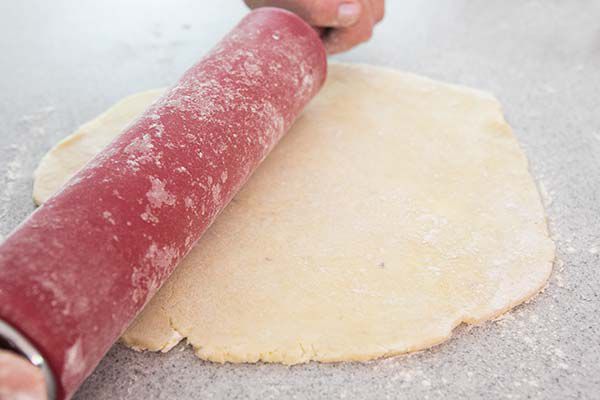 apricot-cherry-galette-method-600-3