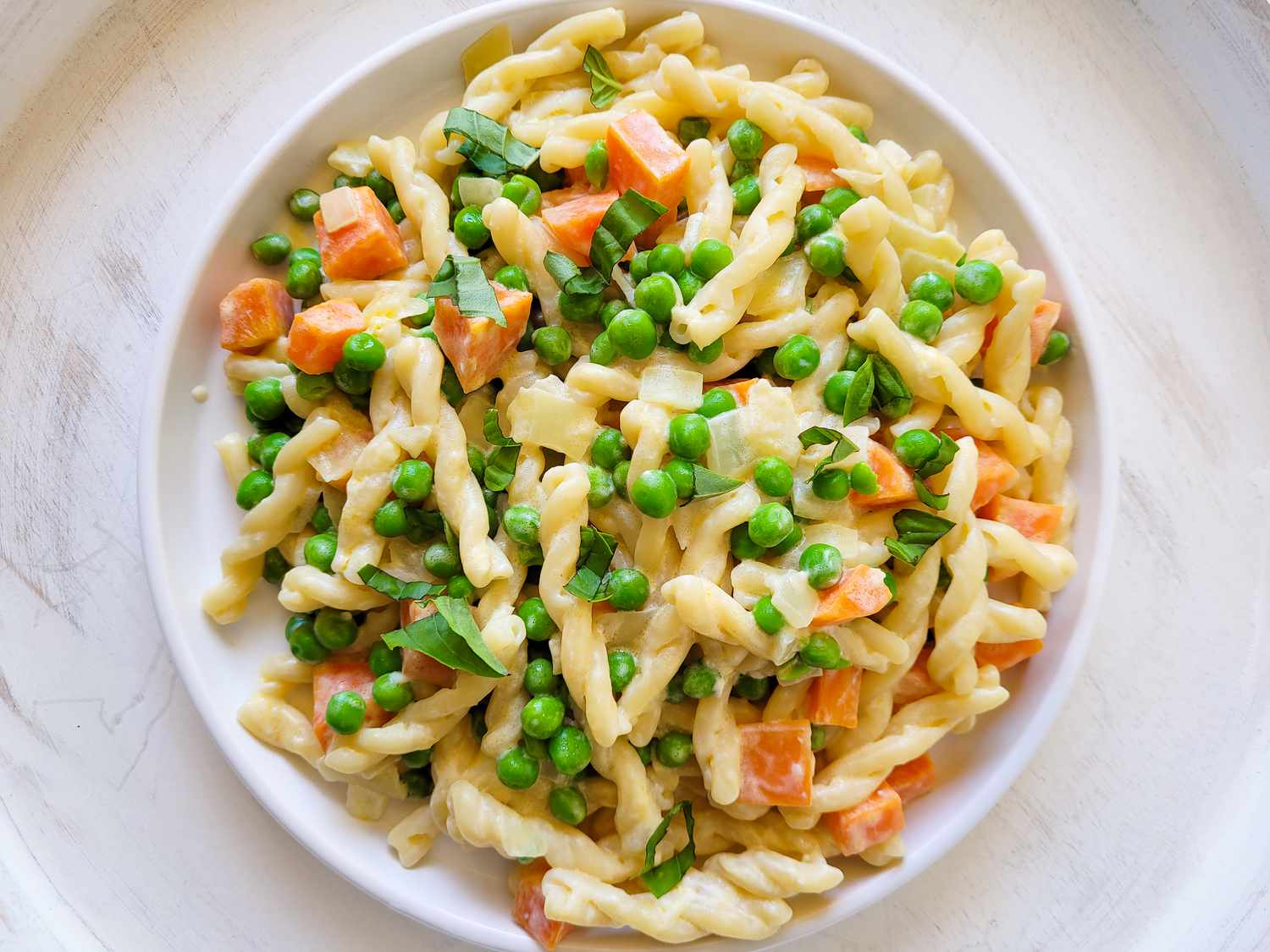 Overhead shot of a plate of Giada De Laurentiis spring pasta recipe
