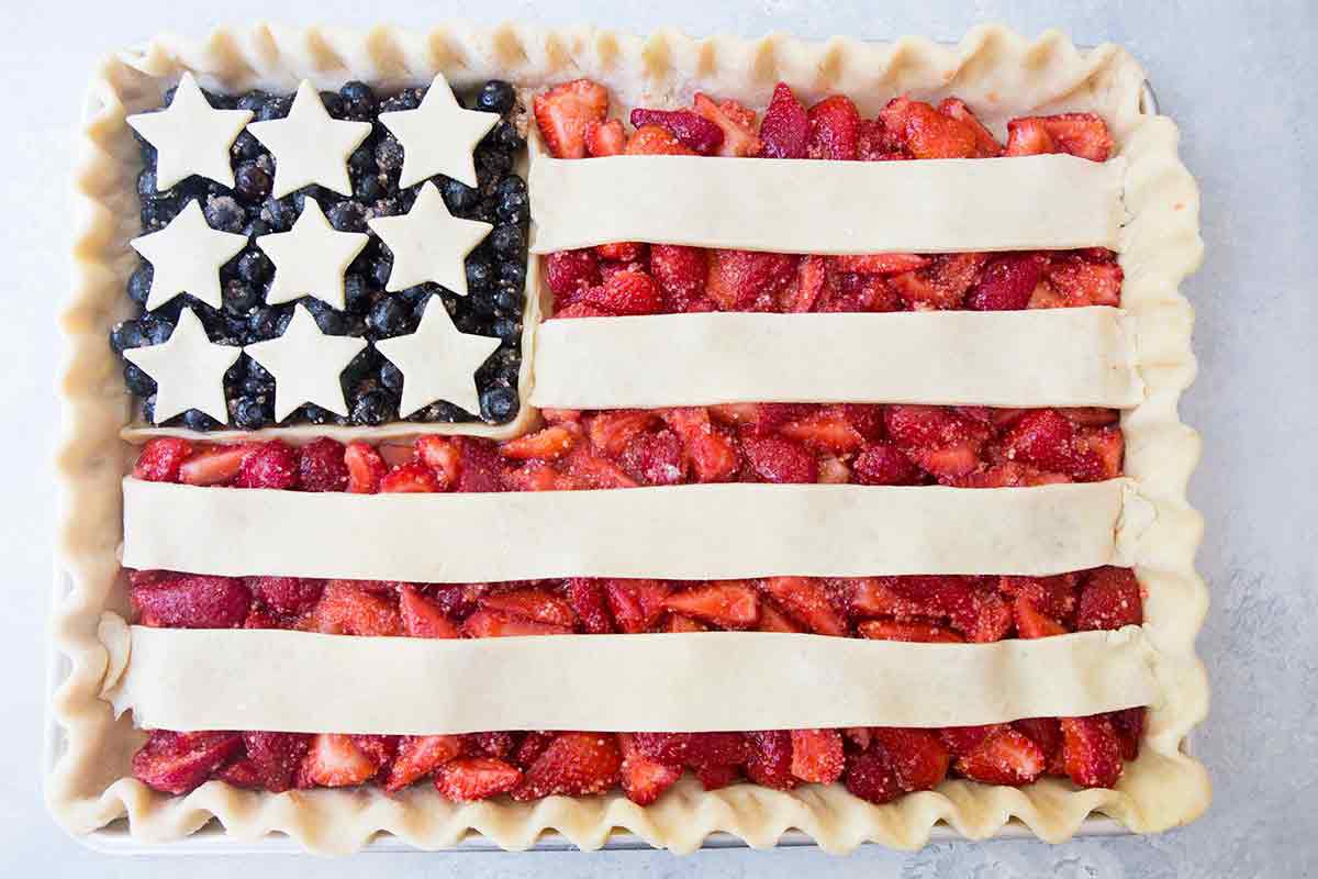 add stars and stripes to american flag sheet pan pie