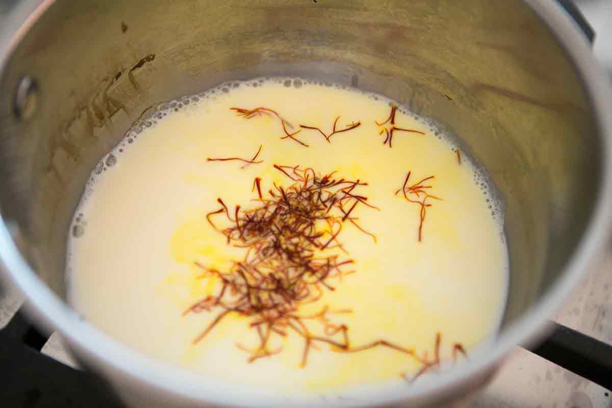 st-lucia-buns-method-1