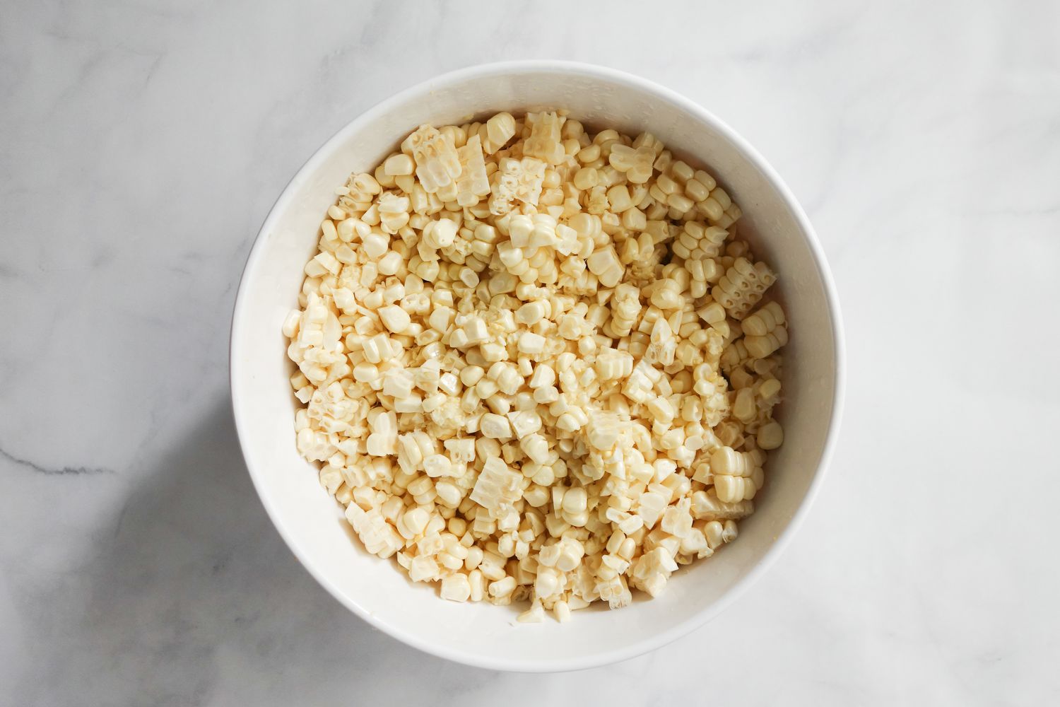 Bowl of Corn Kernels for Creamed Corn Linguine Recipe