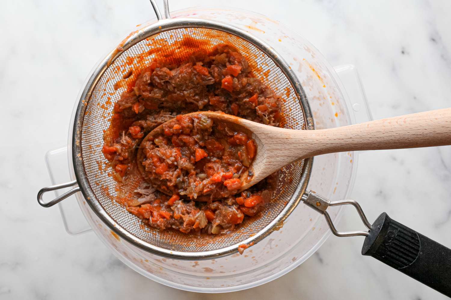 Strain Sauce for Lamb Shank Stew with Root Vegetables