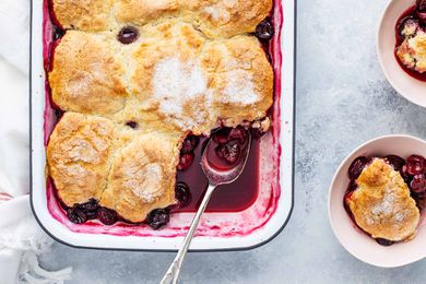 Easy Cherry Cobbler Recipe