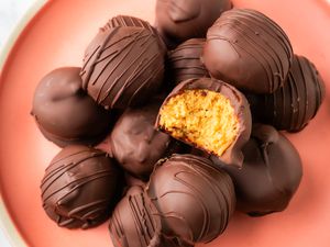 overhead view of 4-Ingredient Peanut Butter Balls on a plate