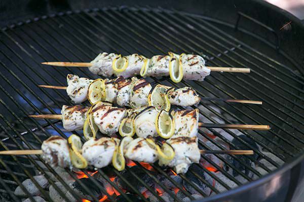 greek-lemon-chicken-skewers-method-5