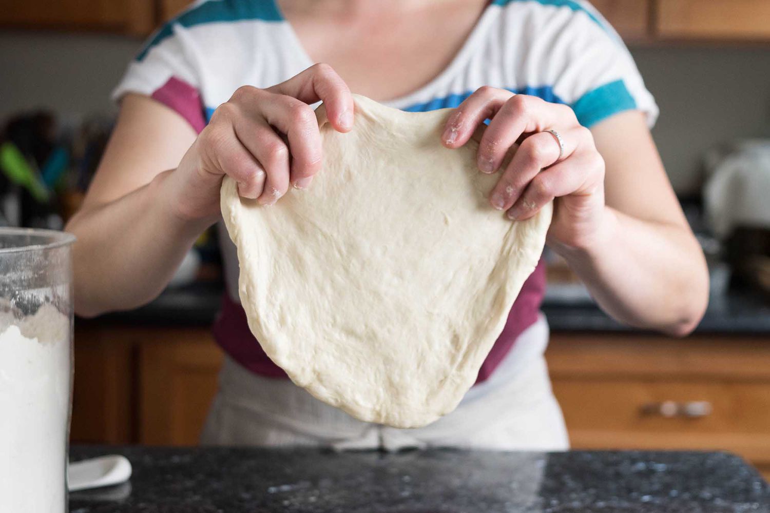 shaping No-Knead Pizza Dough