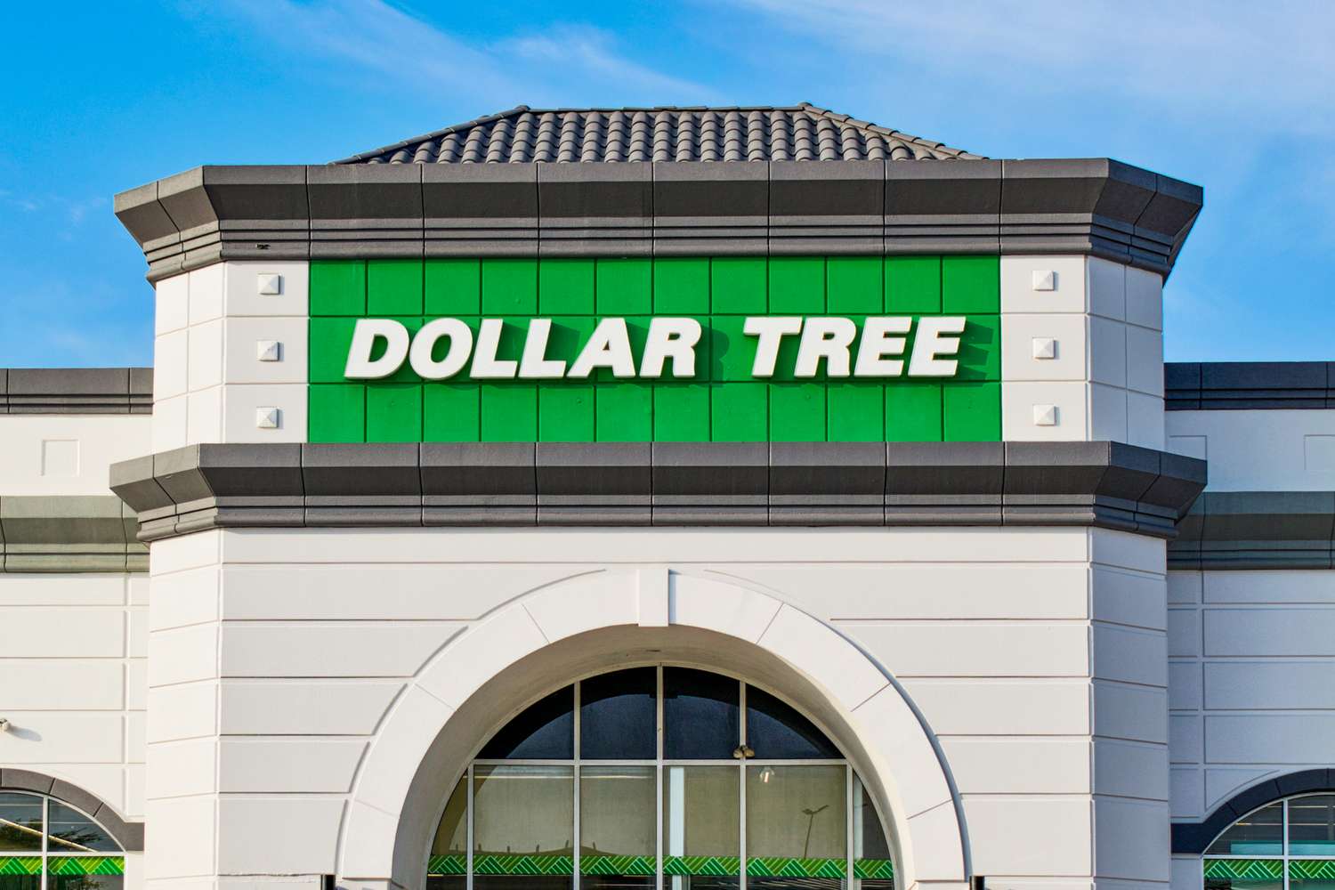 Exterior of a Dollar Tree store with its green sign