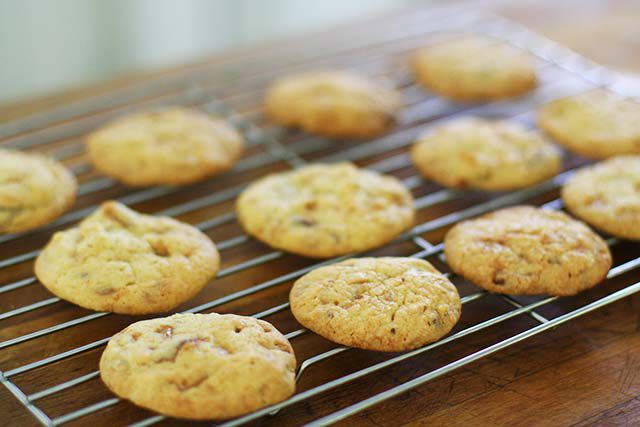 heath-bar-cookies-method-4