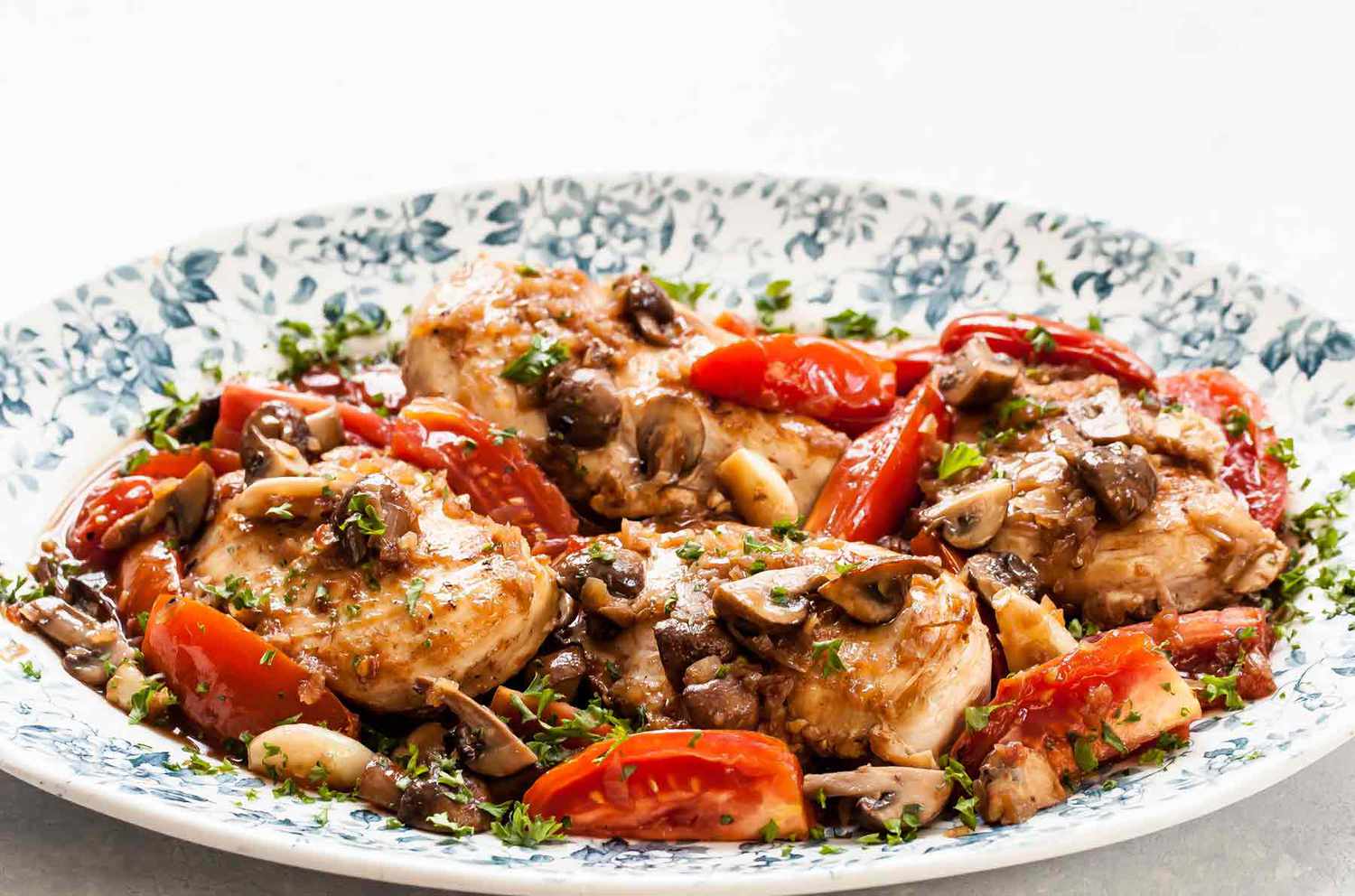 Chicken with Mushrooms and Port Wine