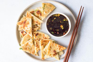 How to make scallion pancakes