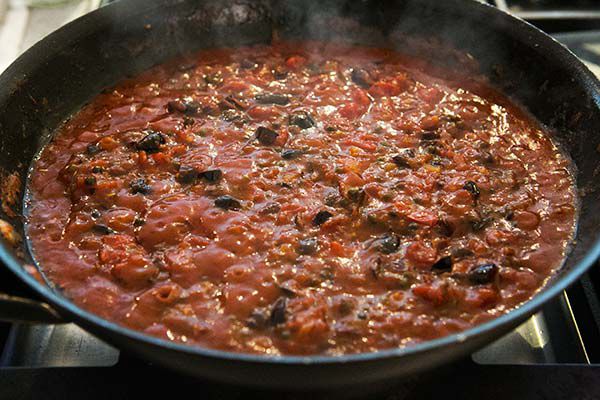 pasta-puttanesca-method-600-5