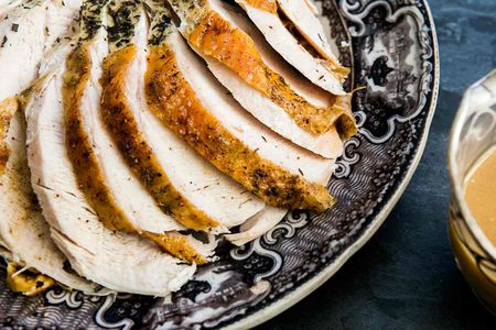 Roast Turkey Breast with Garlic Gravy