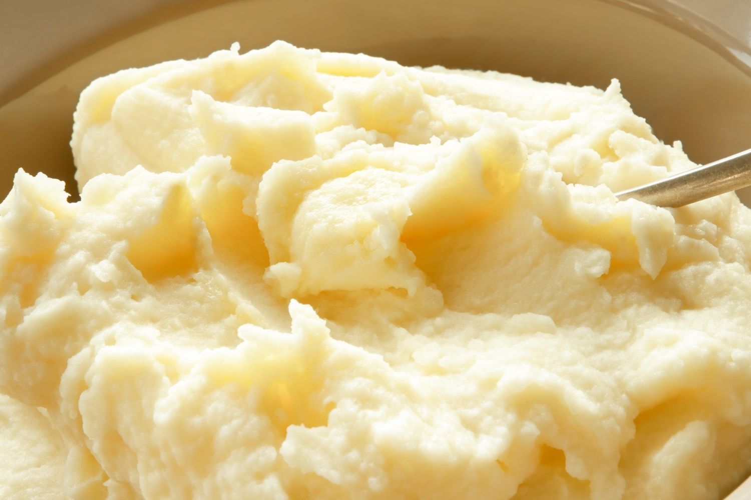 Creamy, fluffy mashed potatoes in a bowl