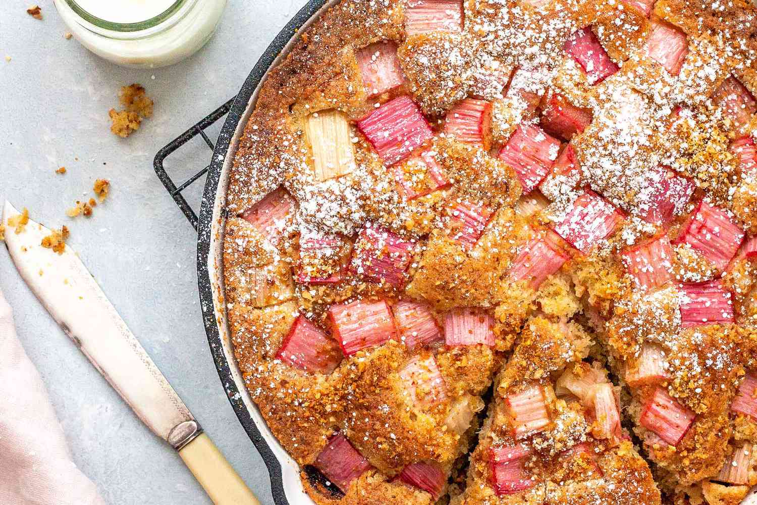 ruhbarb skillet cake