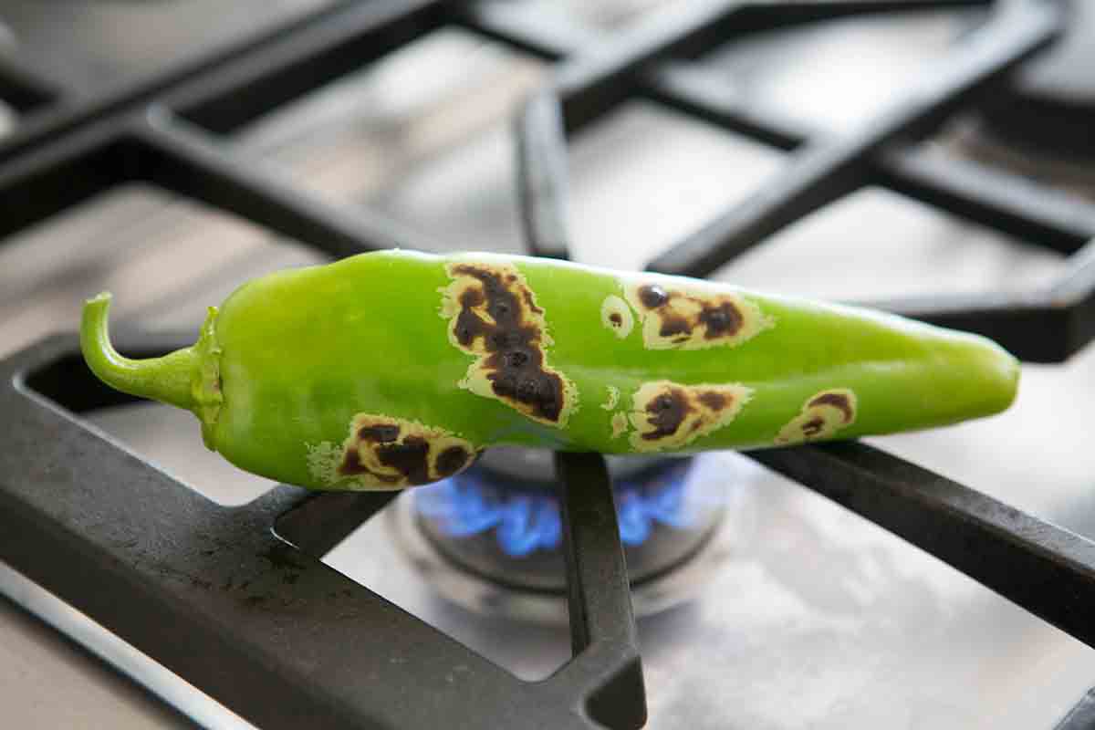 allow green chile to char