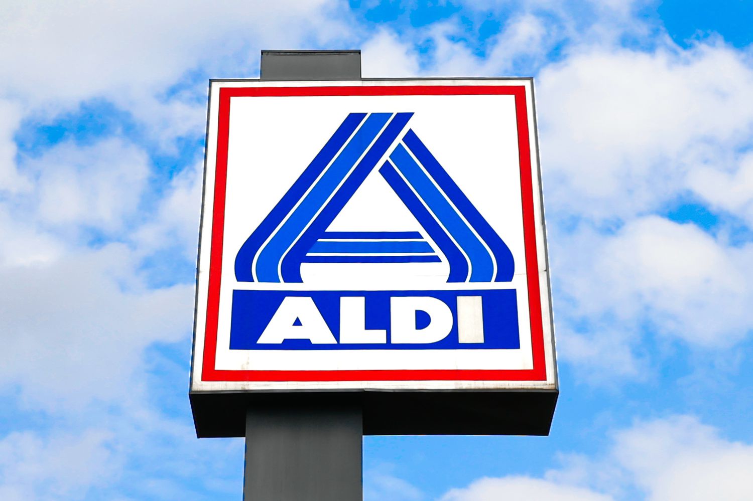 ALDI store sign